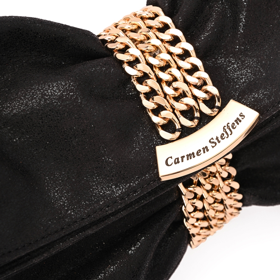 Tendência chain bra: sutiã feito de correntes é a nova aposta entre as  fashionistas